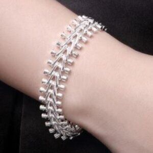 Twisted Chain with Small Balls Bracelet